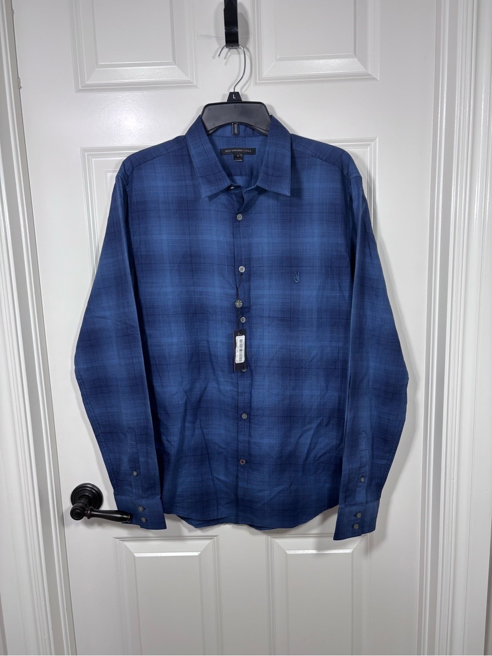 NWT John Varvatos Long Sleeve Button Down Shirt Men’s M Peace Logo Blue